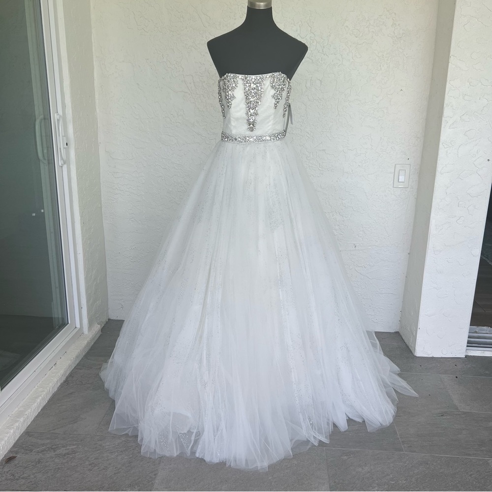 Sherri Hill White Tulle Strapless Ballgown Homecoming Pageant Wedding Women’s 4